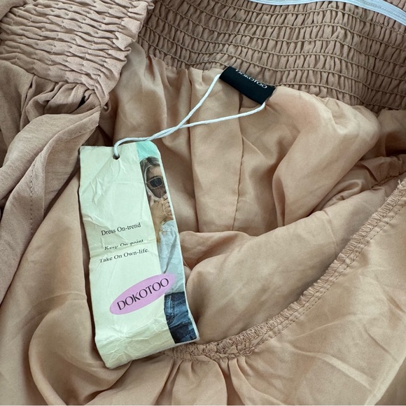 Elegant Tan Women's Dress - Picture 10 of 13